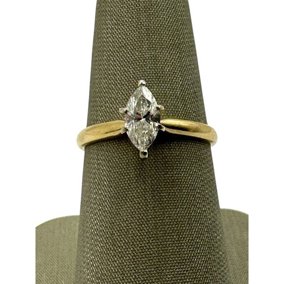 14K Yellow Gold Marquise .50ct Diamond Solitaire Ring Size 7 2.2 grams (13320) - Picture 1 of 6